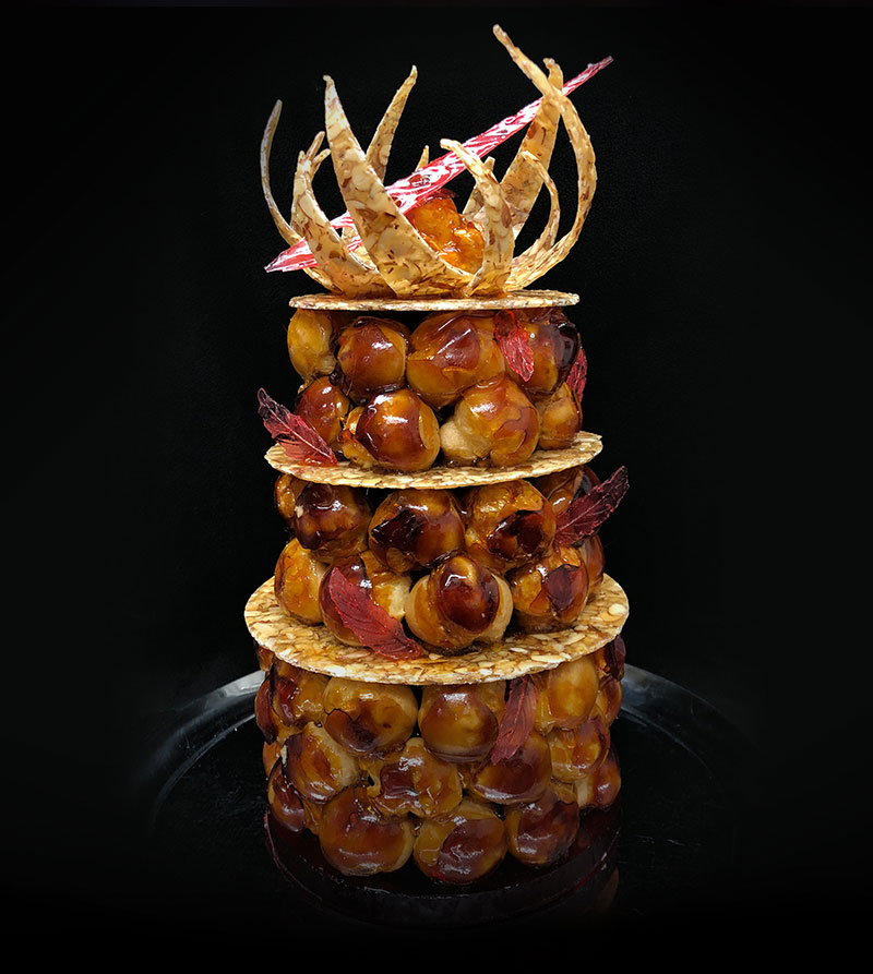 La Patisserie online French bakery and patisserie run by real french chefs selling the most delicious cakes, pastries and confectionery.
